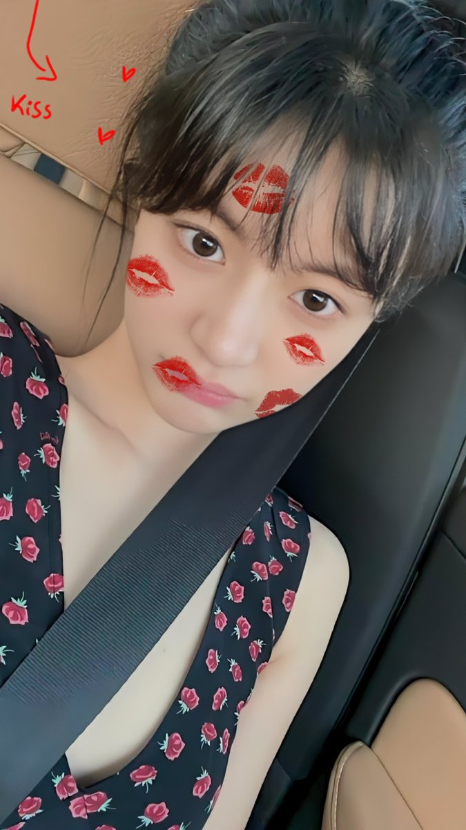 poeitastery's tweet image. i kissed hotly, @BelleRougev 💋💋