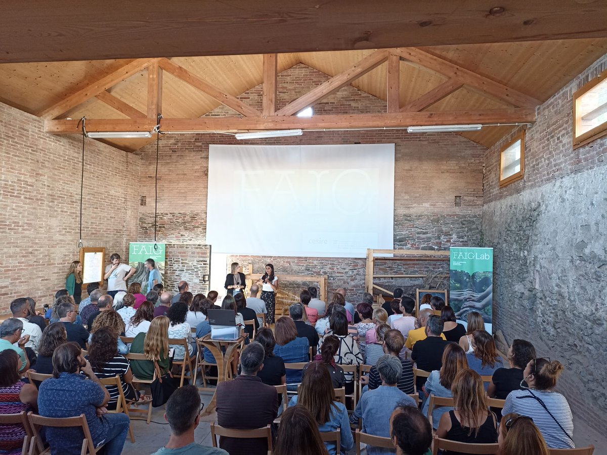 EscolAngelaRoca's tweet image. 🚀@EscolAngelaRoca a l'acte de llançament del #ProgramaFaig a El Green FabLab de Valldaura Labs @cesirecat

#AprenentatgeXprojectes
#AprenentatgeAmbSentit  #XarxaFaig
#ComunitatFaig
#AprendreFent