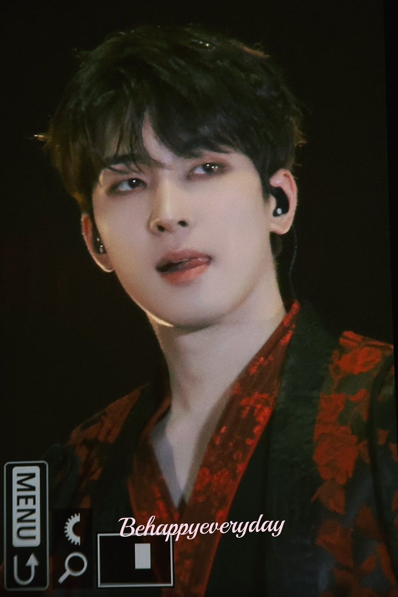 heybabydeul's tweet photo. hot and spicy                                soft and cuddly https://t.co/saCtHoMhke