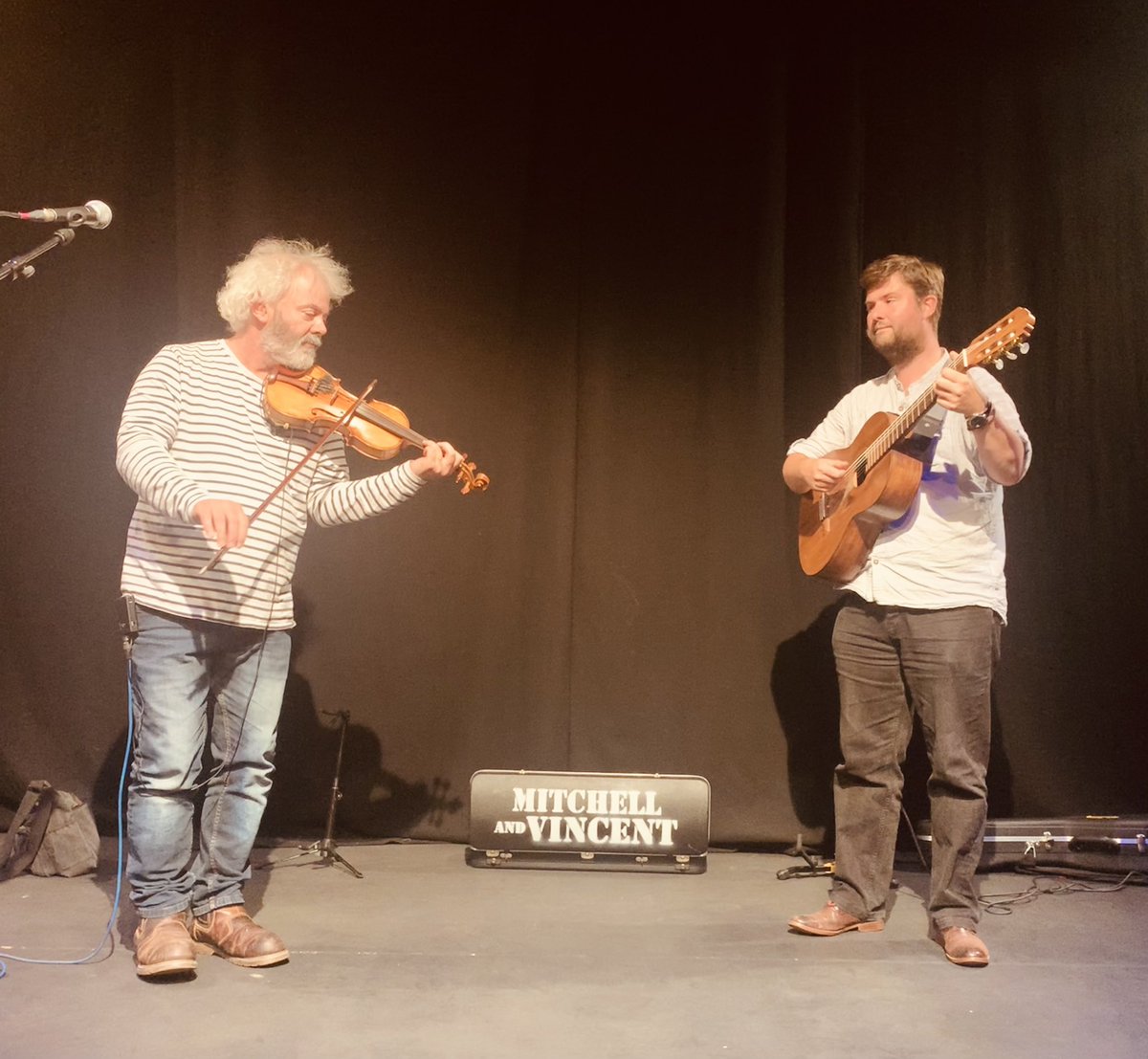 Folky Owls Artists tweet media