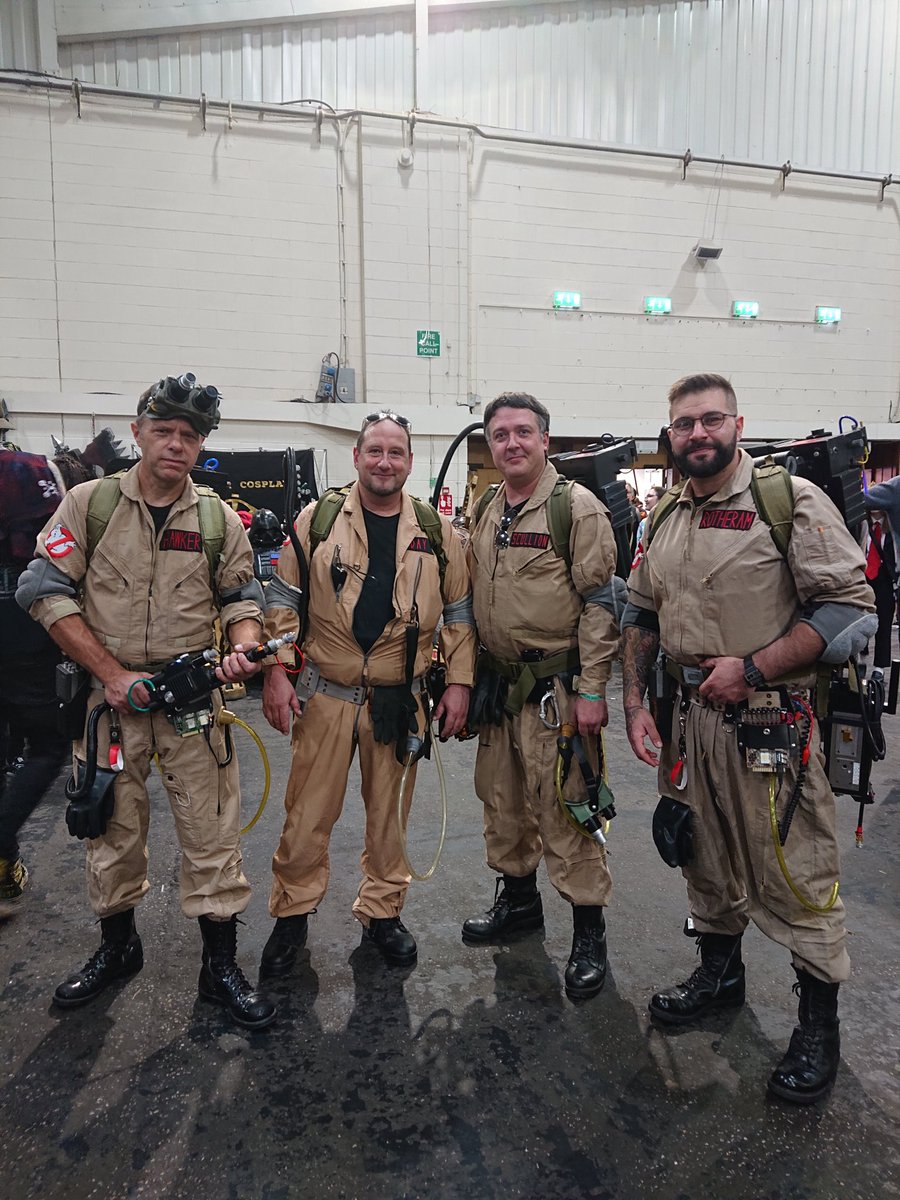 dave_scullion's tweet image. Great weekend at Exeter Comic con 😁