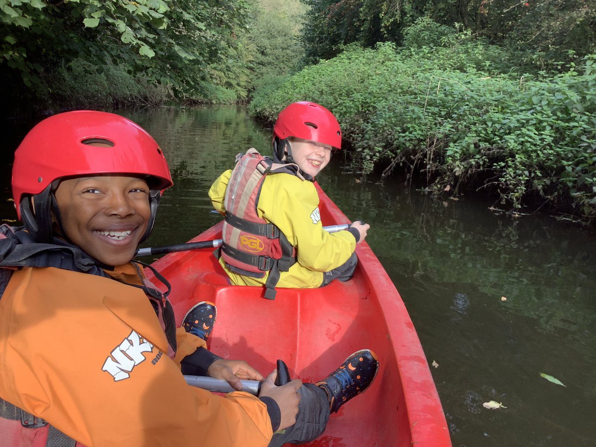 teresaoflisieux's tweet photo. PGL @year6_stol #GROUP5 CANOEING πππ£π£ππππΎππΎπ·οΈπ·οΈπ·οΈπ£πΎββοΈ #theperfect partners π€ https://t.co/gAQNcUaeWc