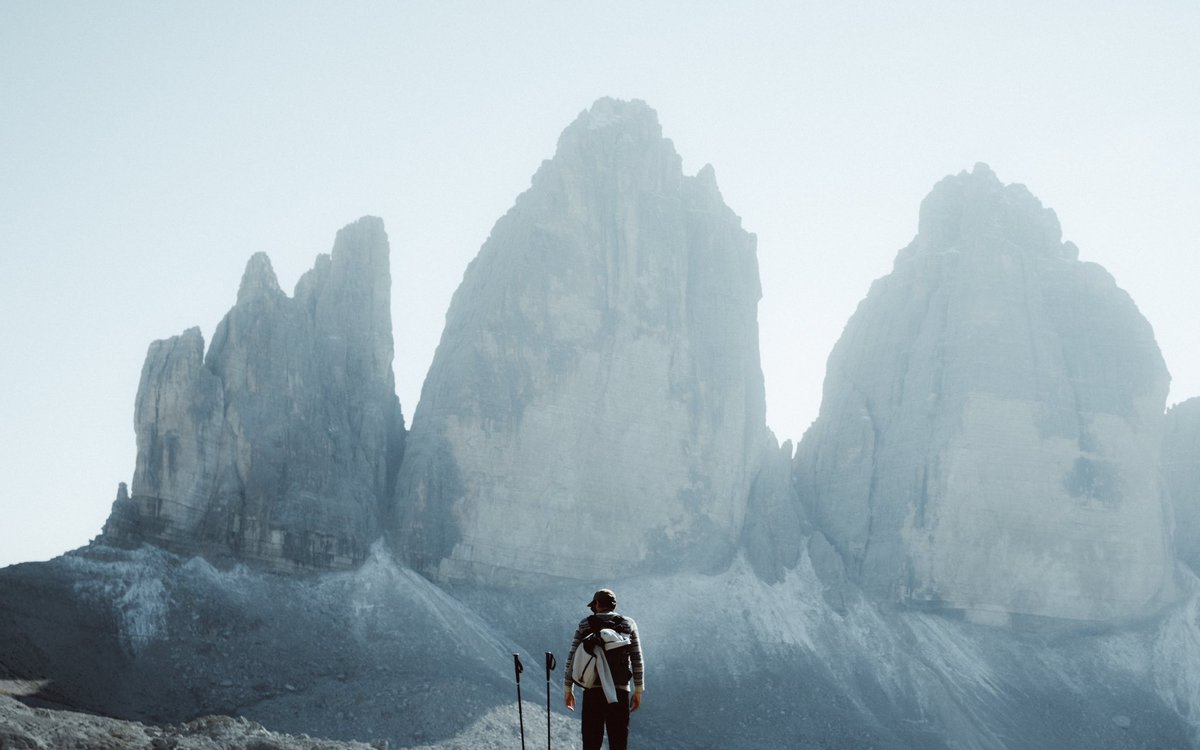 minespreto's tweet photo. Sunny day hikes 🌞

#dolomites https://t.co/VvTtJBbVQC