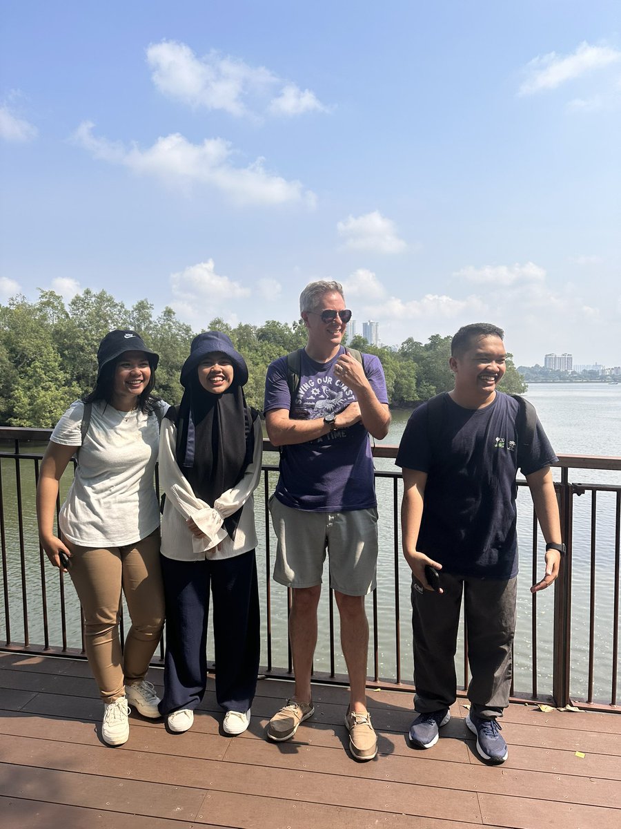 What a fun week in Singapore with the <a href="/BlueCarbon_BCI/">BlueCarbonInitiative</a> Scientific Working Group!

Exciting to see everyone working together to advance the science and implementation of blue carbon