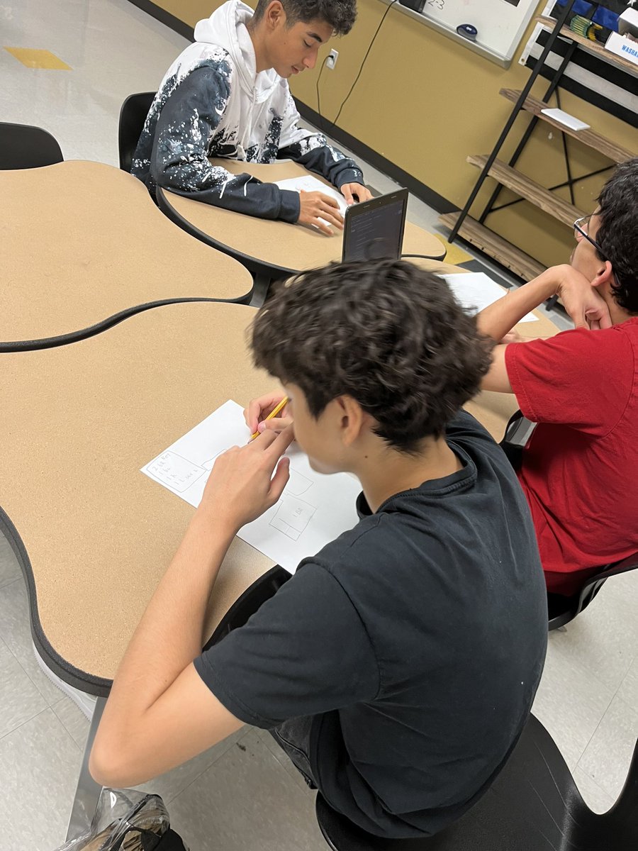 Mr Brown CJ teacher is explaining the importance of a crime scene sketch <a href="/SeguinHSTx/">Seguin High School</a> <a href="/SeguinISD/">Seguin ISD</a> <a href="/Matador_Support/">Seguin ISD Student Services</a> <a href="/SeguinCTE/">Seguin CTE</a> <a href="/lasirena73/">Christine Peréz (ella/she/her)</a>