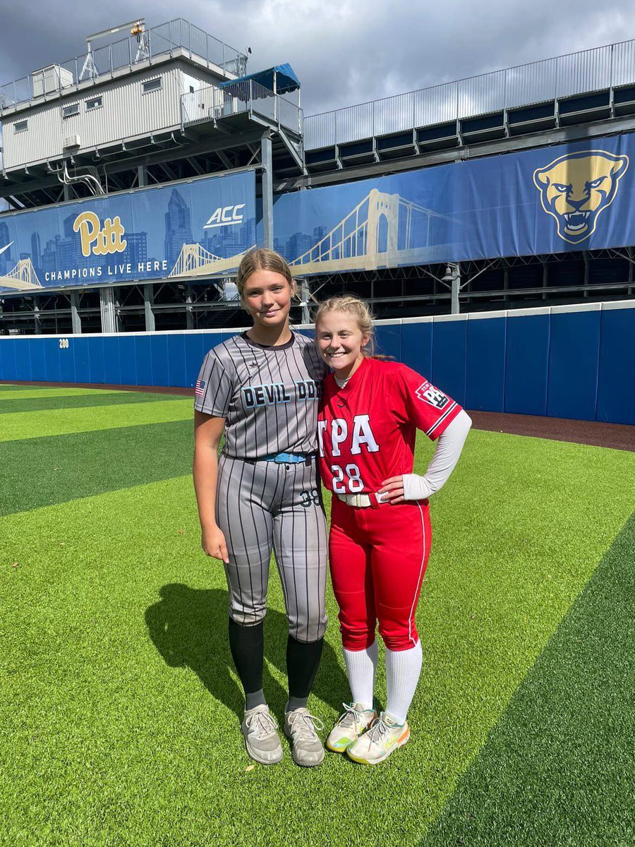 I had a great time this weekend at the <a href="/Pitt_SB/">Pitt Softball</a> camp. Thank you <a href="/PITTcoachallard/">Jenny Allard</a> , <a href="/Coach_LWood/">Lacy Schurr (Wood)</a> , <a href="/gZeremenko21/">G</a> for having me at the camp. It was awesome to learn new drills and skills, Thank you for having me!!!