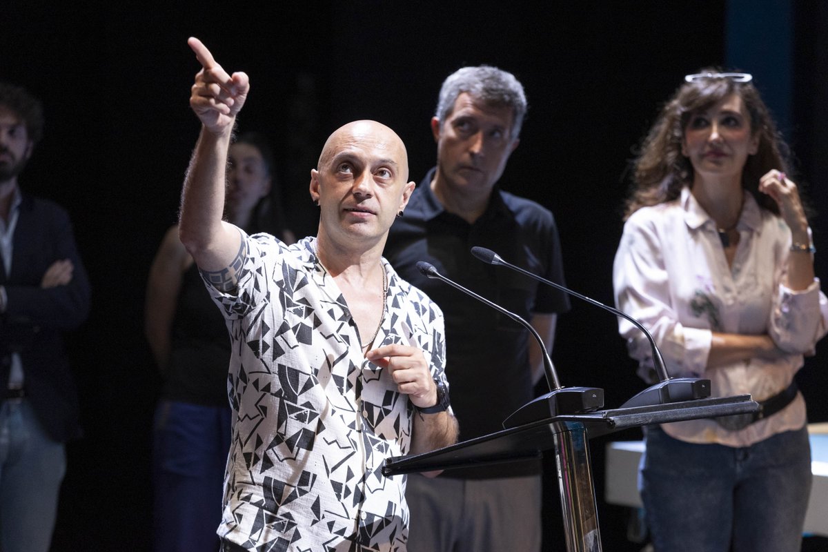 📢 <a href="/OperadeTenerife/">Ópera de Tenerife</a> presentó #MaríaMoliner esta mañana.

<a href="/PacoAzorin/">Paco Azorin</a>: “esta ópera es agradable al oído, agradable a la vista y nos permite descubrir la biografía de una persona que quiso cambiar el mundo y, por tanto, tiene que ser un referente”.

🎟️: auditoriodetenerife.com/es/maria-molin…