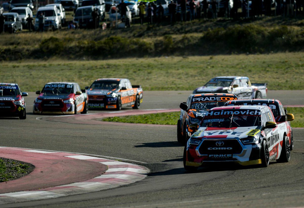 actcargentina's tweet photo. Junto a #Omnicraft™️ presentamos al piloto más destacado de la fecha ⭐️
@MWernerOK en el #GPIveco:
➡️ Ganador de la final
➡️ Serie ganada
➡️ Pole Position
🏁 TC Pick Up
📸 Germán Alt / Guillermo Cejas / Prensa ACTC
🎥 ACTC Media TV / Motor Play https://t.co/ot5wvExY0c