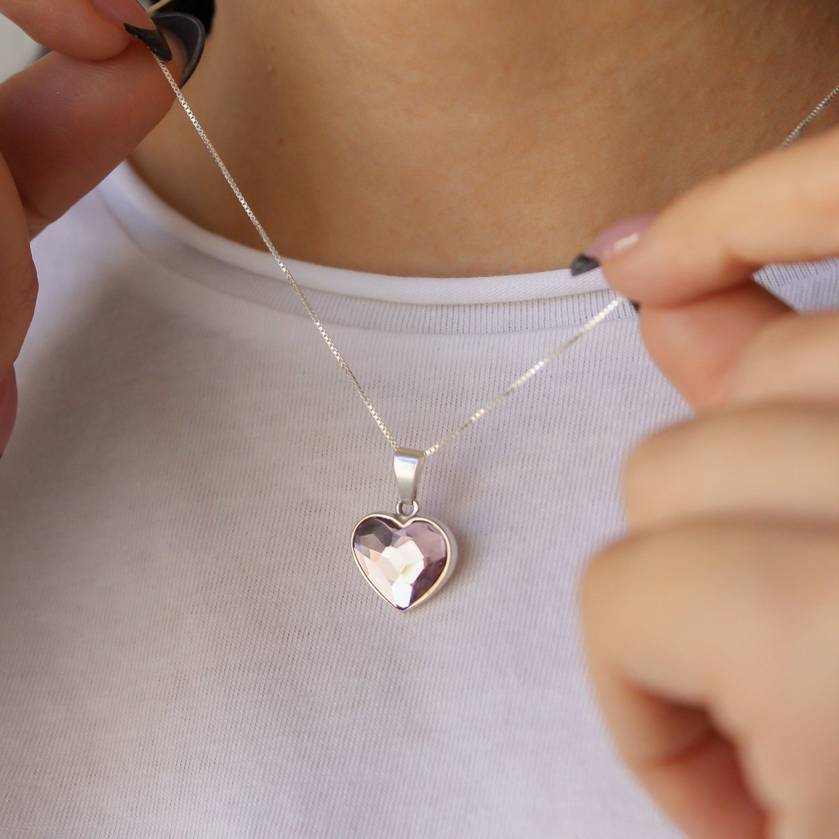 bluhendcrystals's tweet photo. The Perfect Gift for Mom 🩷 https://t.co/nLiRCplawE