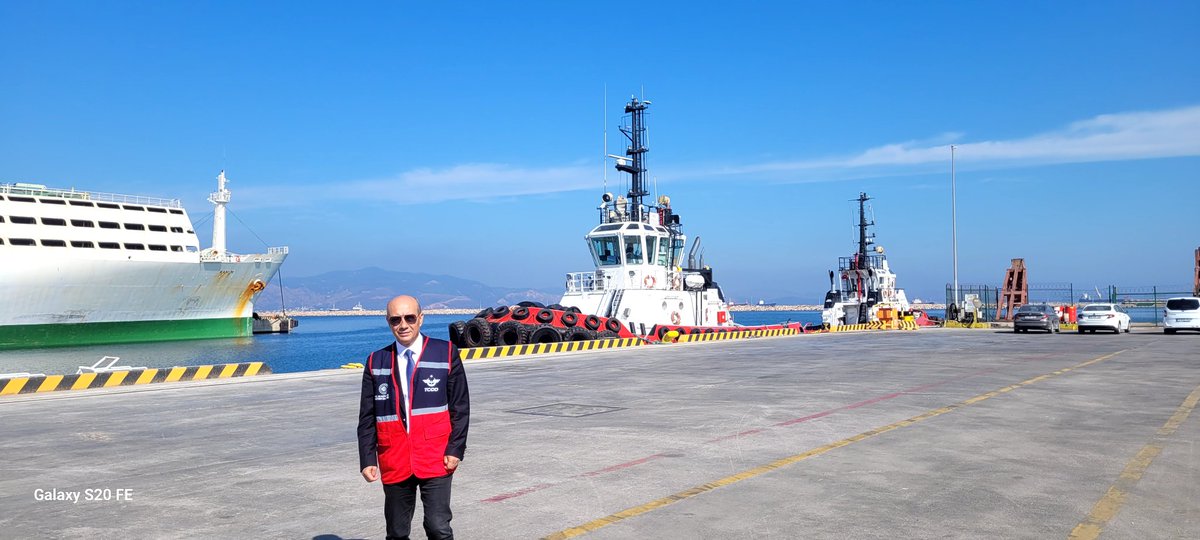 ibrahimcelik_19's tweet photo. Bandırma ve Derince Limanda https://t.co/nTELGutOfo