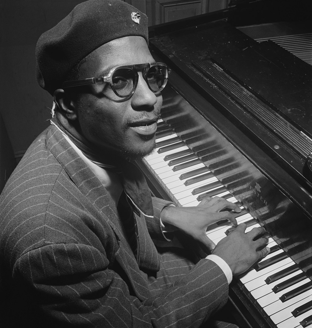 RonCarterBass's tweet image. Today would have been Thelonious Monk's 106th birthday. 

I only played with Mr. Monk once, filling in for his ailing bass player. He asked me to play more with him, but only once I finished my studies. 

We never played together again, but I will always cherish those memories.