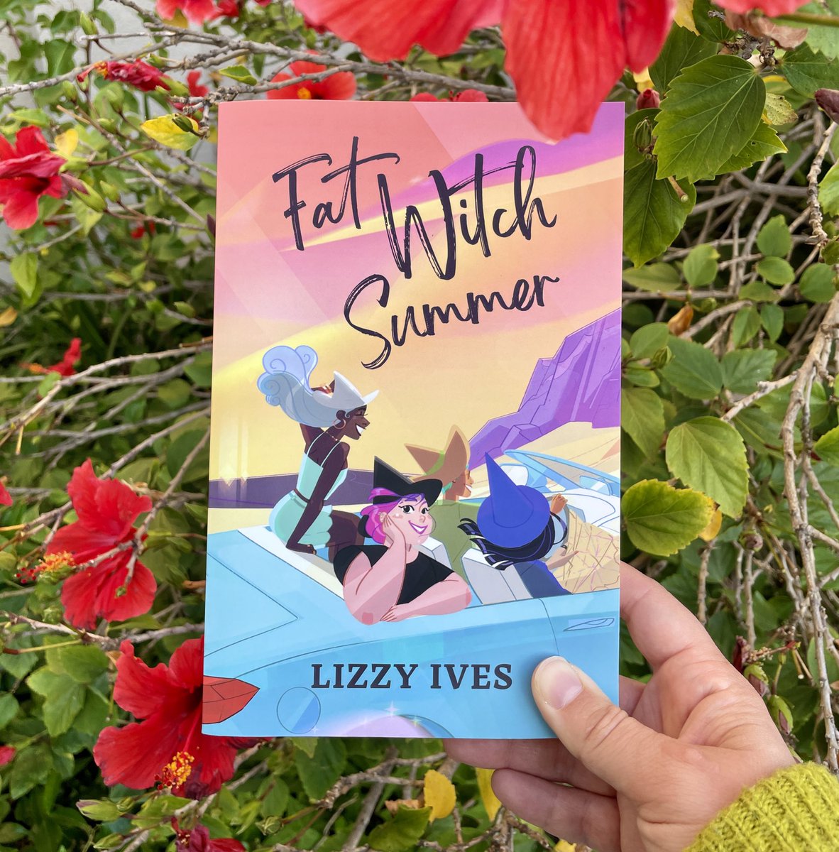 lizzytacular's tweet photo. Goodreads Giveaway ends today! Win a copy of Fat Witch Summer 🖤 Enter here: https://t.co/zF7ZcqclmQ https://t.co/bmBYF1hSaz
