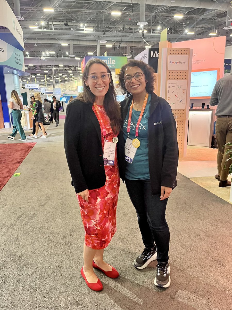 ShereeseMayMba's tweet photo. RT @AnshuBJindal: Super excited to meet another celebrity on my personal wall of fame 🤩@askjoyrios of @hitlikeagirlpod at the @HLTHEVENT #HLTH2023 #HITLAG #MeldRx https://t.co/UmSyMawLnC