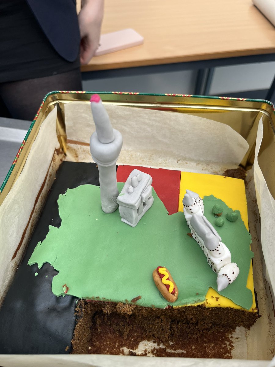CSlowther's tweet photo. Our overall winner was Erin in S1. She baked and decorated a fabulous cake inspired by Germany. Her attention to detail was awesome and the cake tasted like the flavours of Germany 🇩🇪I hope she enjoys her voucher prize, it is well deserved #RISE @DGSModLang https://t.co/zOnzf2ND3A