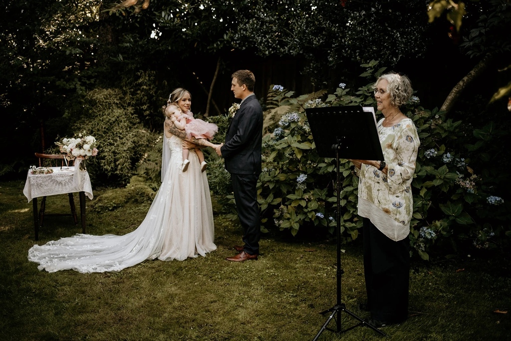 ASWeddings's tweet photo. Dale Morrison helped Dallas &amp; Camryn get married last month. "We eloped in Sooke with a go with the flow attitude to accommodate our one year old. We did personal vows on the beach and then met Dale for our legal ceremony. We had a really perfect day! @kelseylageriphotography https://t.co/3kz6fts9cM