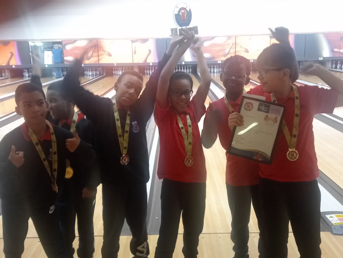 harperbell_sda's tweet photo. What an amazing afternoon @Panathlon! The children truly enjoyed the bowling event and we were so proud to be first overall and to have had Rovan as the number one overall bowler with a fantastic 121 points! Thank you to everyone involved. #AMoreExcellentWay #WeAreHarperBell https://t.co/PcG4cRmoD9