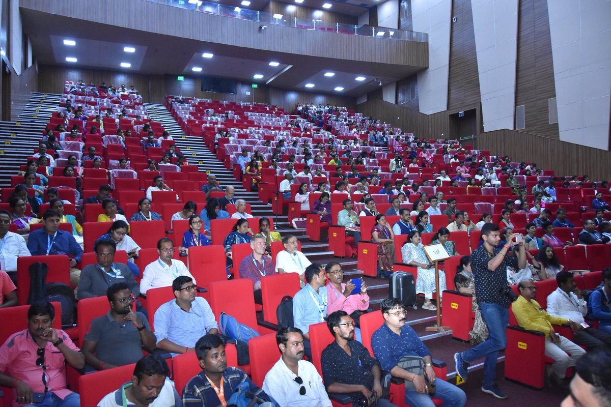 AiimsKalyani's tweet photo. Glimpses from International Conference on Medical Simulation, 8th Annual Conference of #PediSTARs India
(SIMULUS 8) at @AiimsKalyani from 23rd to 26th Sept. 2023. #AyushmanBhav #simulus8 @sramji57 @MoHFW_INDIA https://t.co/407EUU3xxa