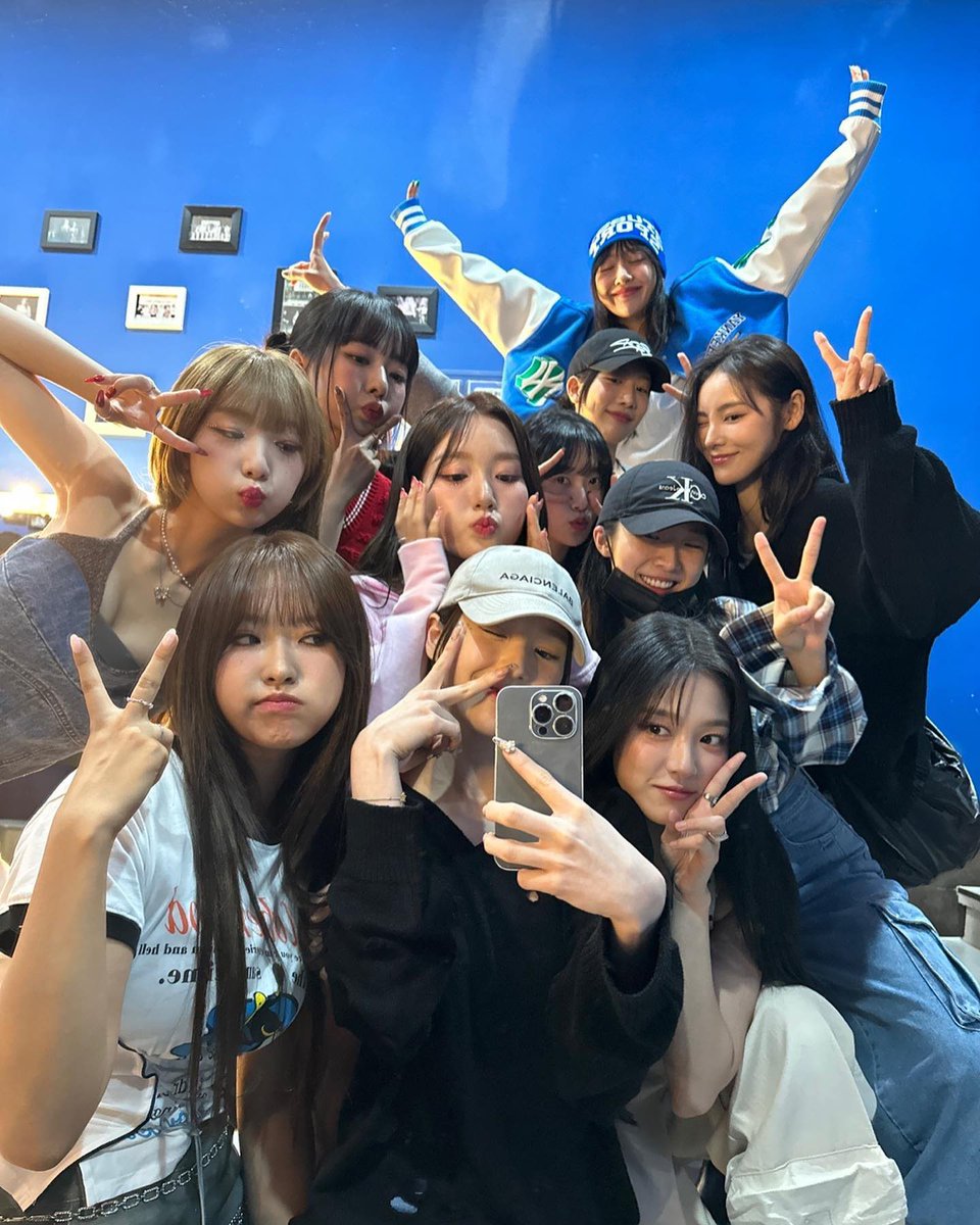 jinsoulpictures tweet picture