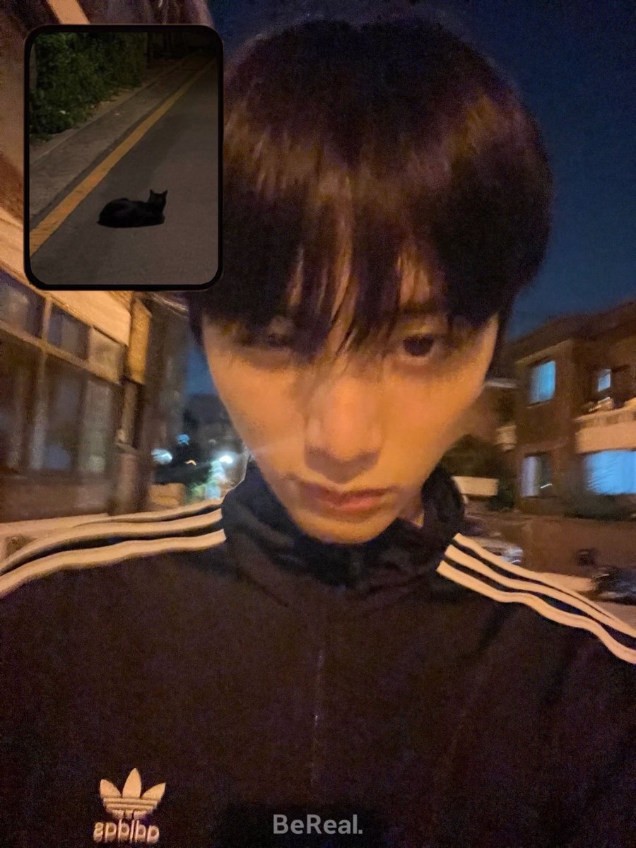 giantmt_bnd's tweet photo. テサンが大学生の世界線＿＿＿＿＿＿＿＿＿＿＿ https://t.co/laY19PpHL0