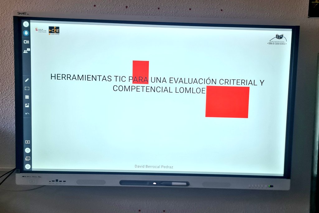 CFIECR_CT's tweet photo. Primera jornada de formación con @MaquinaHistoria en el @IESTIERRA_CR Herramientas TIC para una evaluación criterial y competencial Nos acercamos al cuaderno digital #Additio #formacionCyL #tiCyL https://t.co/PjK9vpfbz9