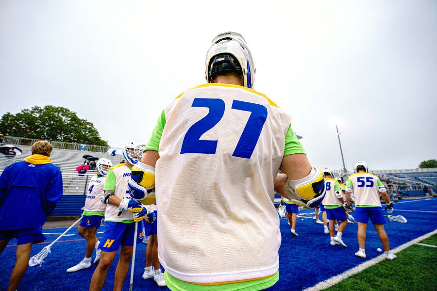 Inside_Lacrosse's tweet photo. Despite the rain, Saturday’s @HEADstrongFnd Colleluori Classic @HofstraMLAX provided some great fallball competition for these five programs. 

Takeaways, reactions &amp; more via @danarestia. 
https://t.co/v04JJAhvnF https://t.co/4v8apb6XXr