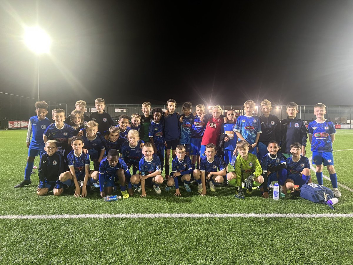 CVSFA's tweet photo. A busy week of football for our U11 Boys, as we hosted @RCTSFA at @oceanparkarena1 before travelling to @PembsSFA for a first @WSFA_InterAssoc group match of the season.
Lots of terrific football on display to begin what could be an exciting year.

#SchoolCountyCountry https://t.co/Kc9kVQEojJ