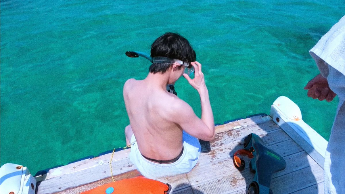 do0liking's tweet photo. 🏊🏻‍♂️🐰🤿🪸 https://t.co/ESuRXaVdnU