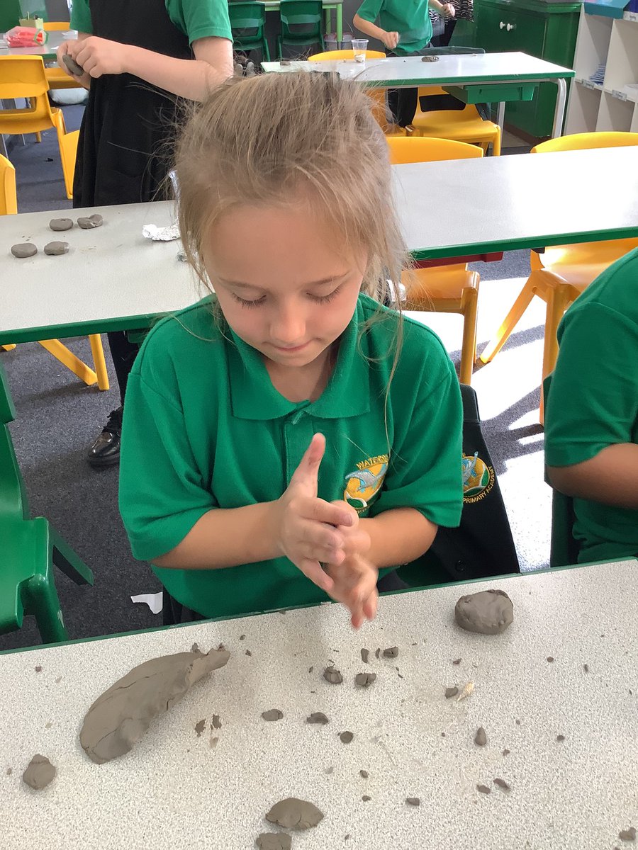 Wye_WPA's tweet photo. A fun-filled science afternoon today starting with fossil casting we can’t wait to see how they turn out! #WatersideScience https://t.co/CCUN508xwa