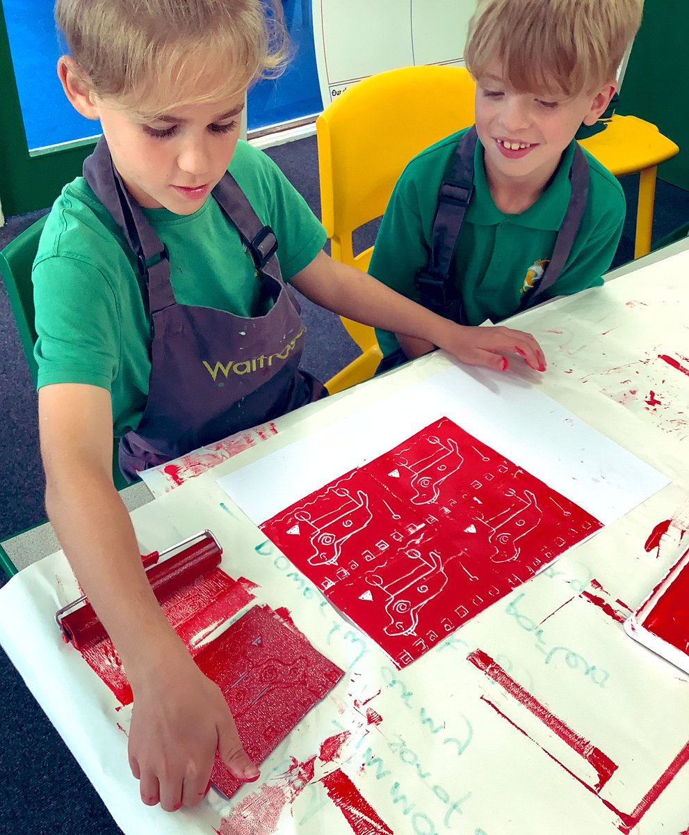 Ver_WPA's tweet photo. The last stage of our block printing happened this afternoon! How amazing do our finished pieces look! #WatersideArt https://t.co/CRlvDeXLRH