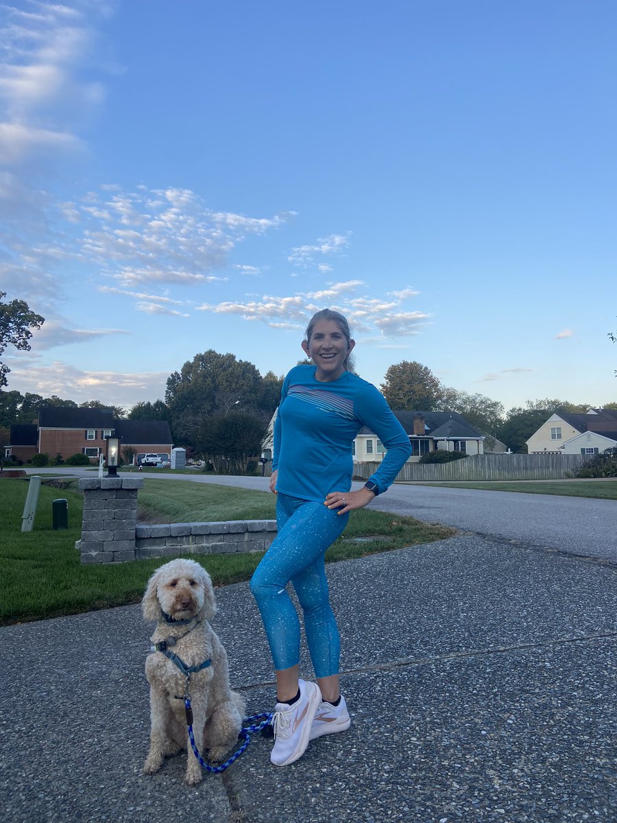 heartswontlie14's tweet image. Have you tried the new Ghost Max by @brooksrunning? Love the max cushion these shoes provide

#runhappy #runhappyteam #ghostmax