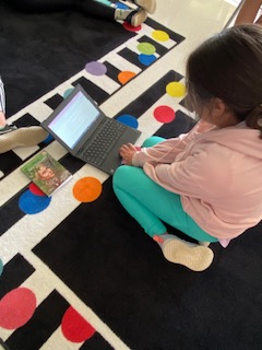shanbrost's tweet photo. 5th grade AIG students compile research and create essays focusing on individuals that demonstrated a growth mindset.  
@CumberlandCoAIG #AIGallday https://t.co/pI0wUqcskQ
