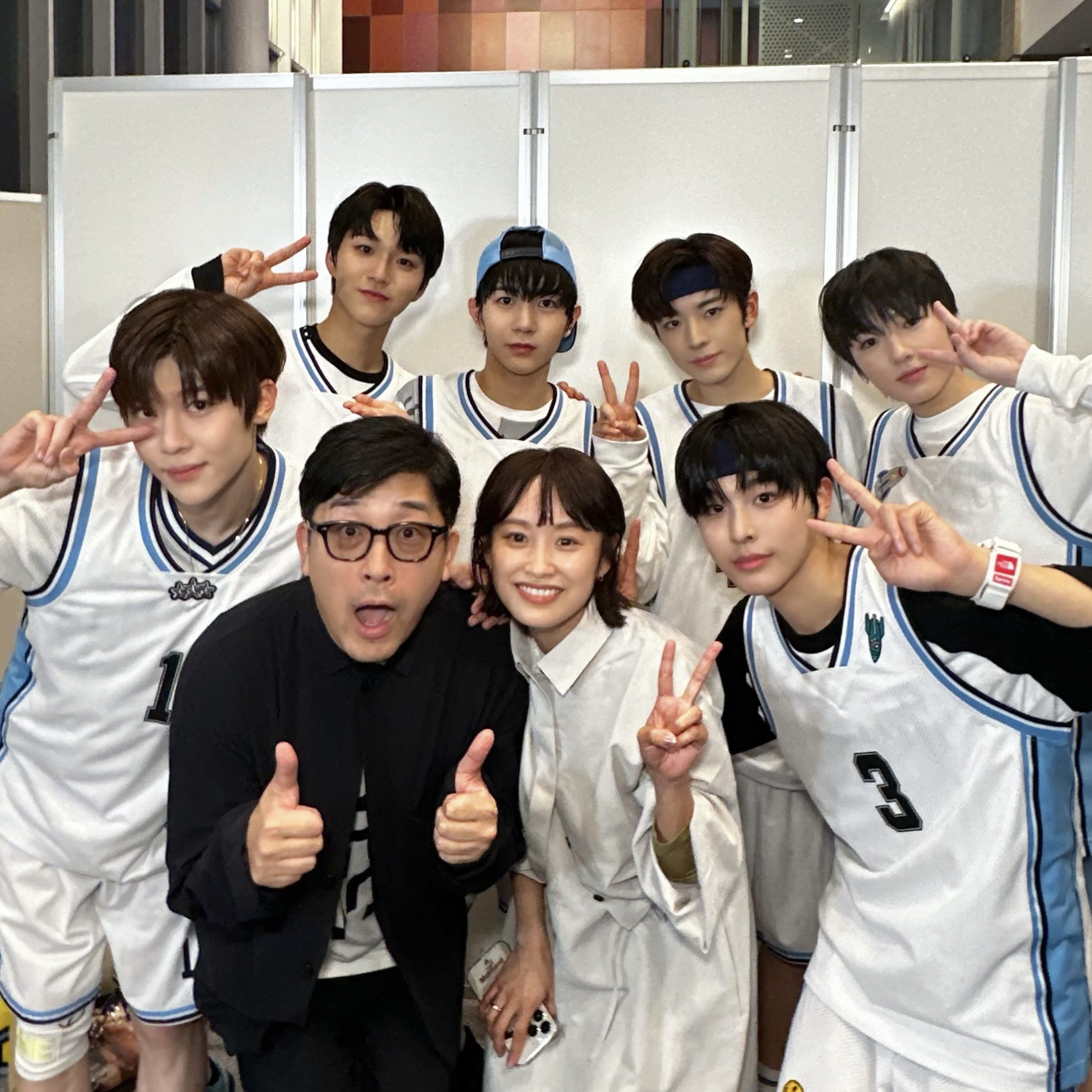 팬토리 - 아이짱 아베상 많이 죠아해🥰 와줘서 고마워😊😊 힘낼게！ 도넛 맛있게 먹었어요🤭 #RIKU