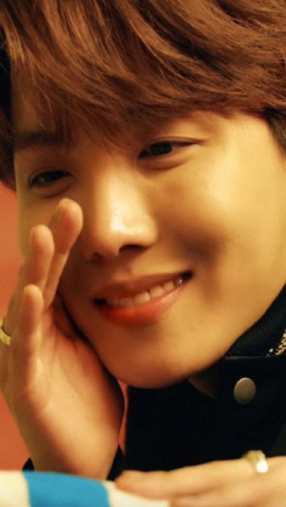 @urmyhopeHOPE (@jhopebts754346) on Twitter photo 