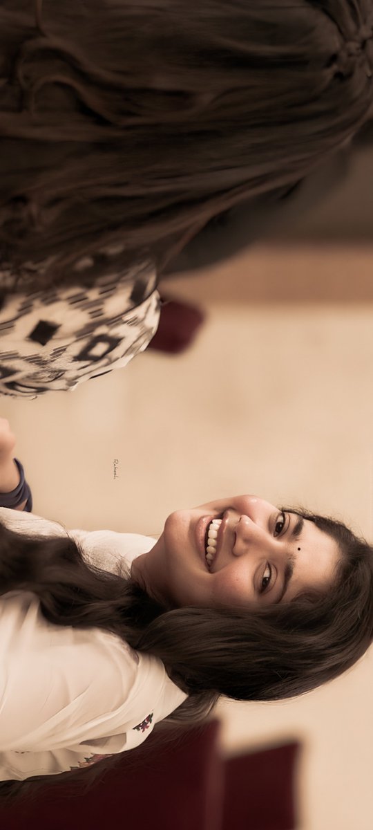 rakeshtommy_'s tweet image. Sai Pallavi #PPLM 💞

@Sai_Pallavi92 !