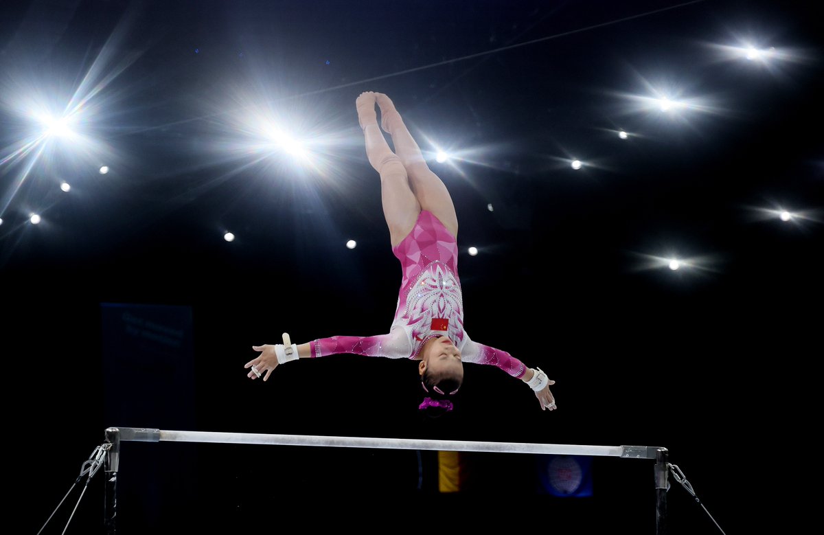 gymnastics's tweet image. What a picture of China&apos;s Qiu Qiyuan on uneven bars 👀📸 

Saturday&apos;s Photo of the Day captured by Yuki Honma is just 🔥 

#Gymnastics #ARTWorlds2023 #Antwerp2023