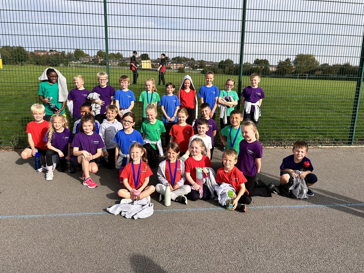 CarrfieldPA's tweet photo. Fantastic sportsmanship at the Astrea academy cross country competition this morning @AstreaDearne. We have some amazing runners who as a team got 1st place 🥇. #tenancity #passionate #proudtobecarrfield #wetfeetandsoggysocks https://t.co/paSNm8vg8F