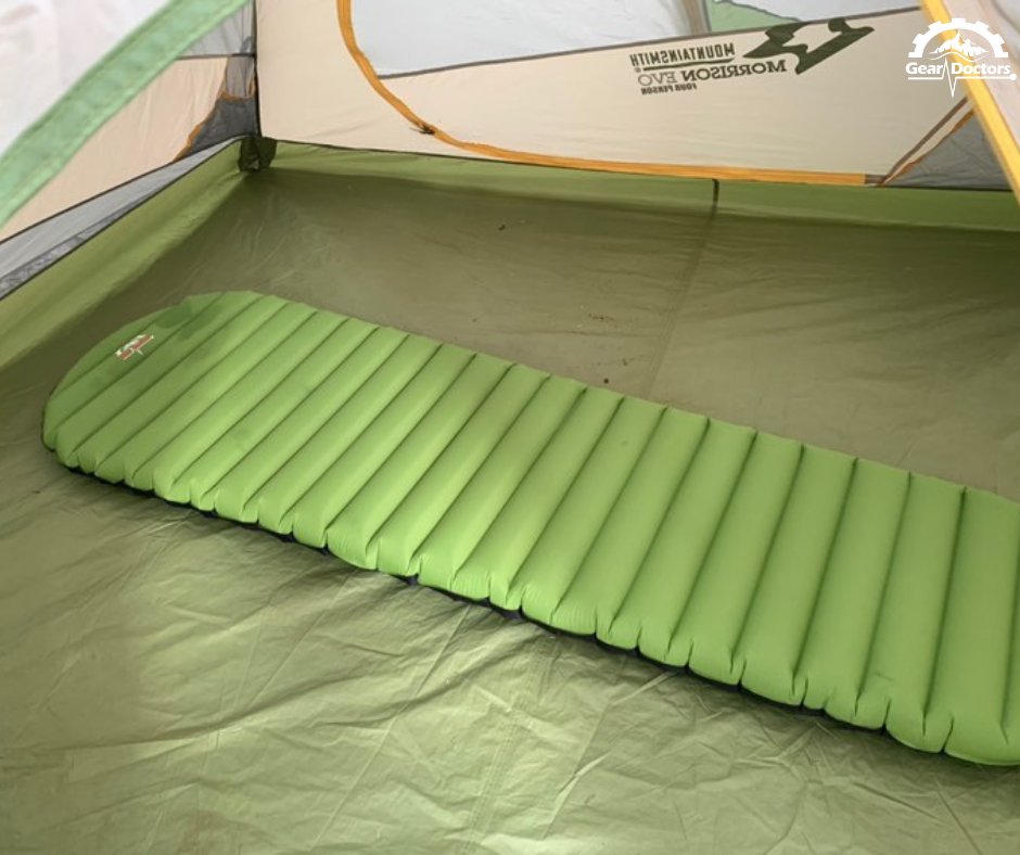 🌟 Introducing the ApolloAir Camping Sleeping Pad by GearDoctor! 🌟 Get ready for the best night's sleep under the stars! GearDoctor's ApolloAir sleeping pad is here to elevate your camping experience. 🏕️