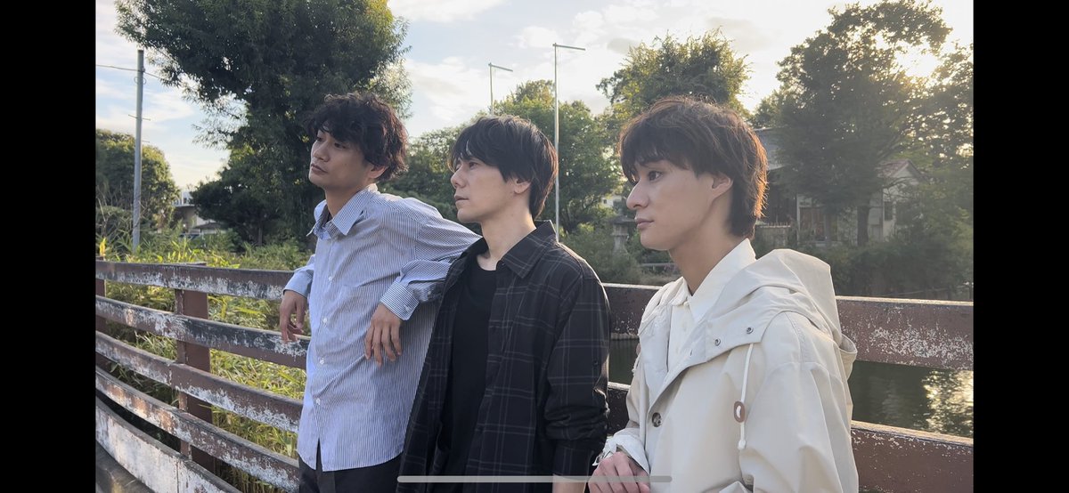 ukiukium tweet media