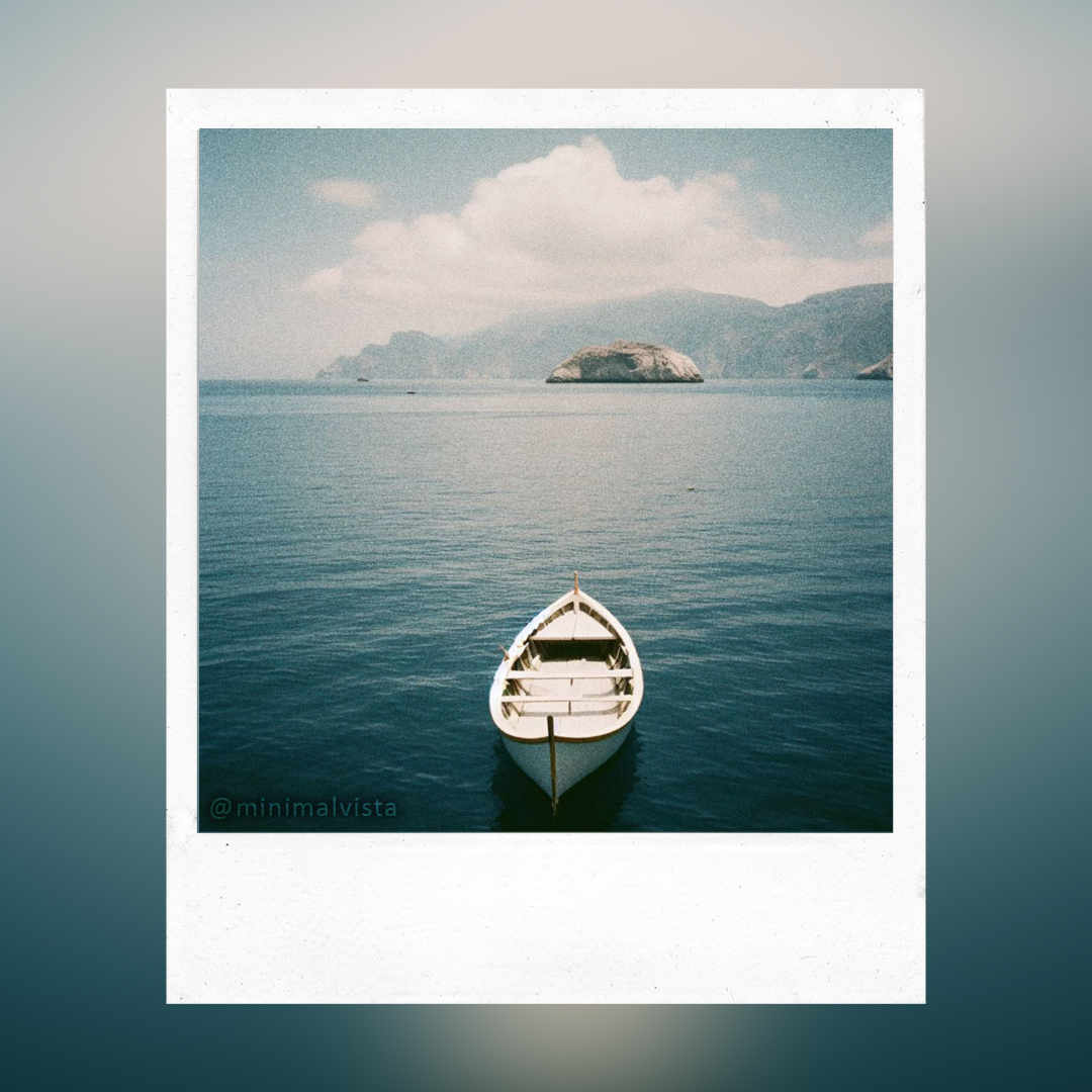 minimalvista's tweet photo. "Our life is frittered away by detail. Simplify, simplify." - Henry David Thoreauä

#minimalism #minimalmood #ig_mnms #realgoodmag #Raw_minimal #minimalphotography #polaroid @incredible_minimal @scatto_minimal #photooftheday #quote https://t.co/4SkrDVGHee