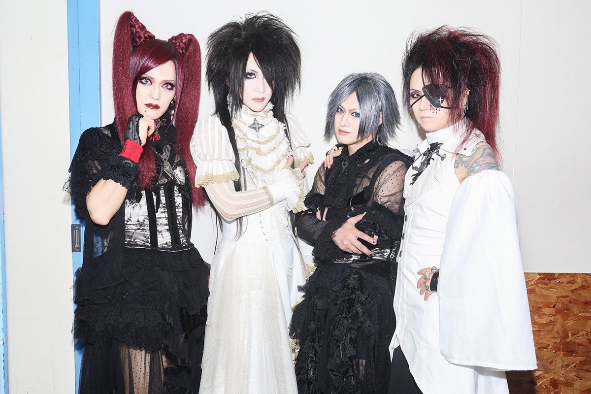 RuizaD1's tweet image. JVMの余韻ー✨✨

名古屋にて、ManaさんとSethさんとTsuneちゃんと✨✨✨

おぉぉぉ、、すごいショットだ🥺✨
最高や、、、🥺

皆大きい🙌

#JVM