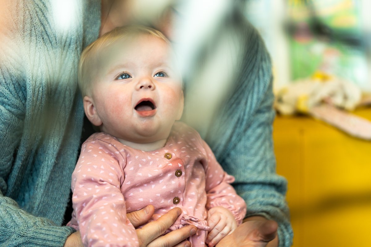 playground_kent's tweet photo. ✨Embrace the Magic of Sharing Creativity with Babies!👶🏾

Did you know that babies are born with a natural sense of wonder &amp; curiosity?🌟 

Encouraging creativity from day 1 isn't just about fun- it nurtures development, sparks imaginations, strengthens bonds &amp; more! #letscreate https://t.co/UKhdXLqzNb