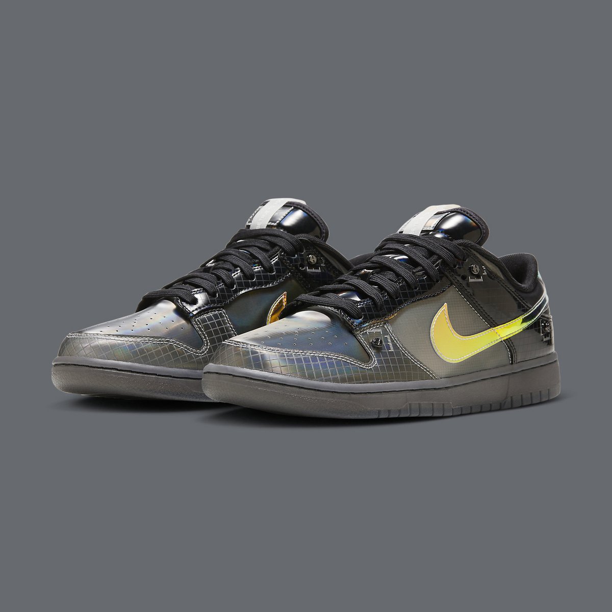 houseofheat's tweet photo. An Alternate Nike Dunk Low “Hyperflat” Appears 👾

SEE MORE: https://t.co/aMjrQRag58 https://t.co/exKsWoNRGm