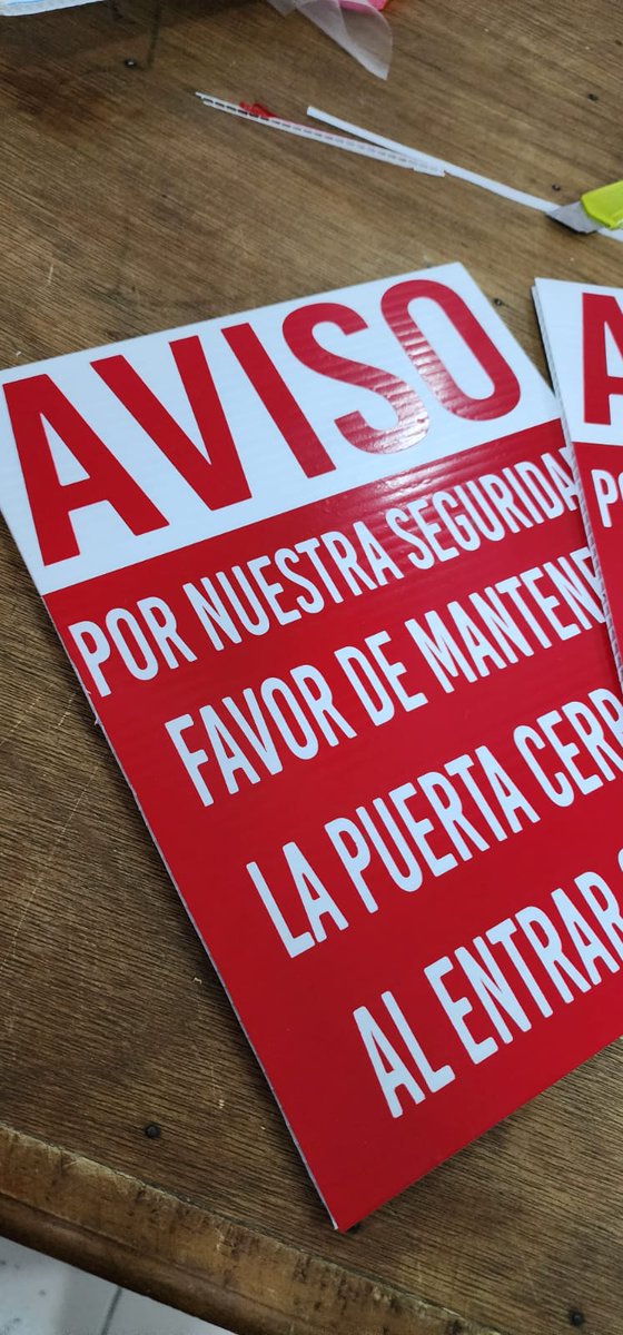 DesignYos's tweet image. ¡Buenas buenaaas! 🙌🏾

Hoy lo trabajamos con coroplast rotulado con corte de vinil, seccionado para sacarle mas provecho a las láminas, que esperas en cotizar el tuyo y llevate algo bien. 👌🏽✨️

#Coroplast #CorteDeVinil #Letrero #YosDesign 💎