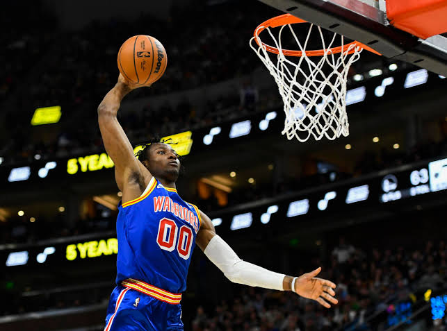 StephenCorre__'s tweet photo. Diamante Bruto 💎
Porque eu acho que Jonathan Kuminga vai ser o MIP da temporada 23-24

Segue o fio 🧵
[Rts são mt apreciados e bem vindos] https://t.co/nwPIhjv3TY