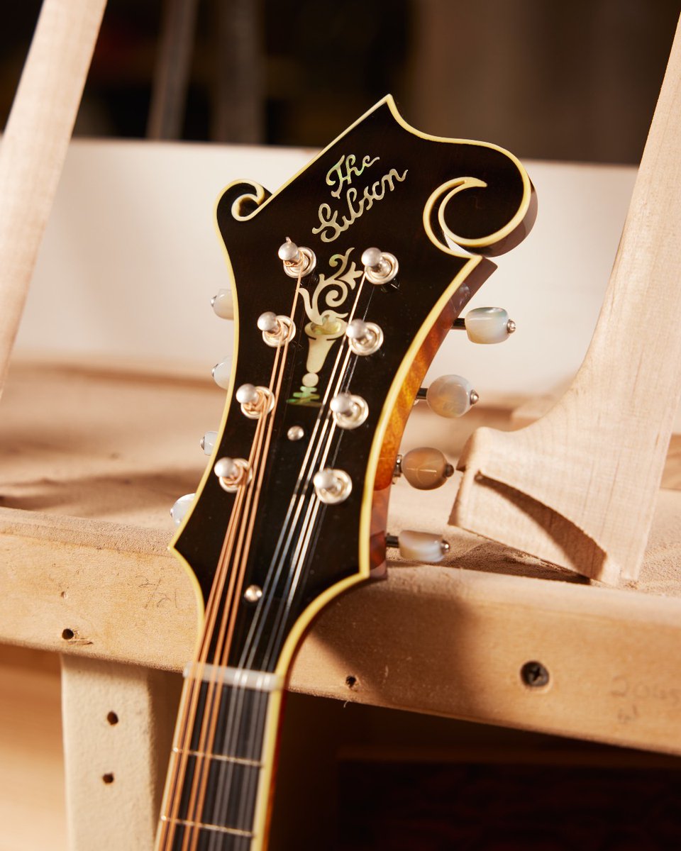 Orville Gibson invented the modern mandolin, and Gibson Master Luthier ...