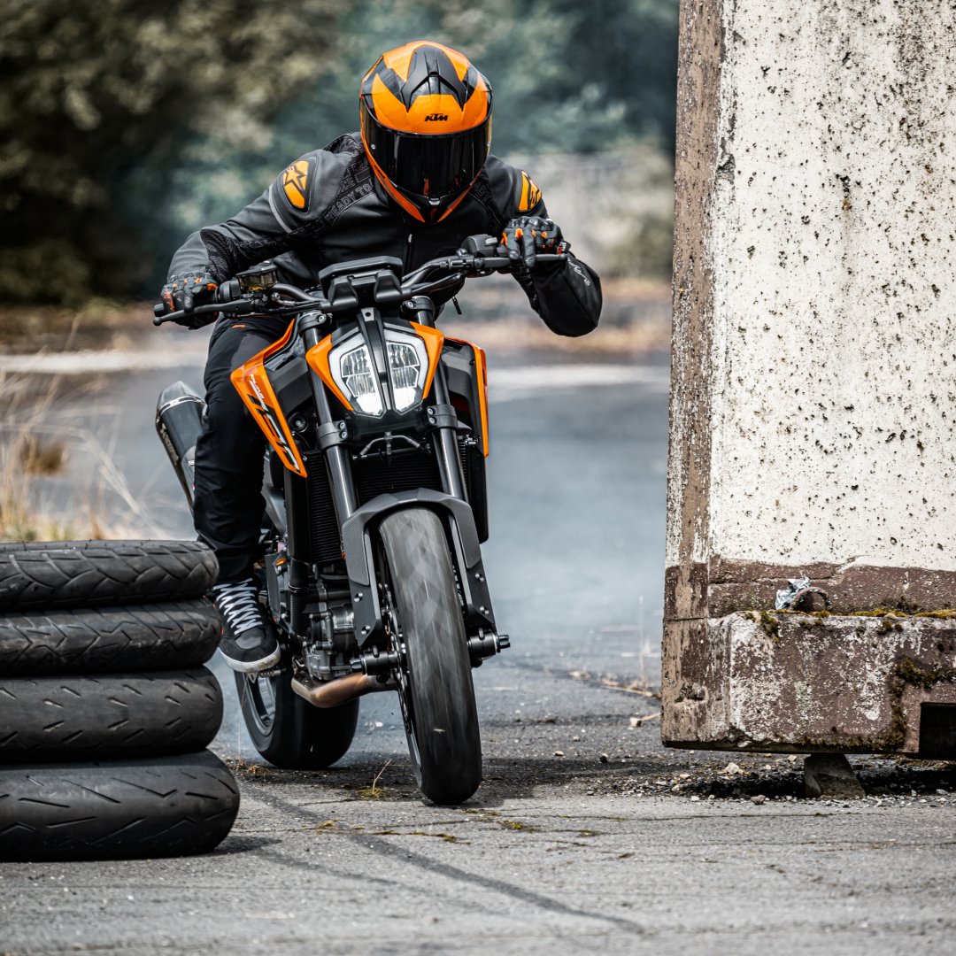 KTM_UK's tweet photo. Experience unmatched precision for just £69 per month with the KTM 790 DUKE, THE ORIGINAL SCALPEL.
What are you waiting for? https://t.co/zCBLi6SOby
#KTM #ReadyToRace #GetDuked #TheOriginalScalpel #KTM790Duke #NOBULLSHIT #NothingToHide #SharpAndPrecise https://t.co/AEkl5QN26W