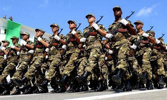 APS_Algerie's tweet photo. a #DPGG met en avant les efforts de l' #ANP pour défendre la patrie et sécuriser les #frontières
🔗 https://t.co/by8iyqCMaB https://t.co/qLGjqcqcaA