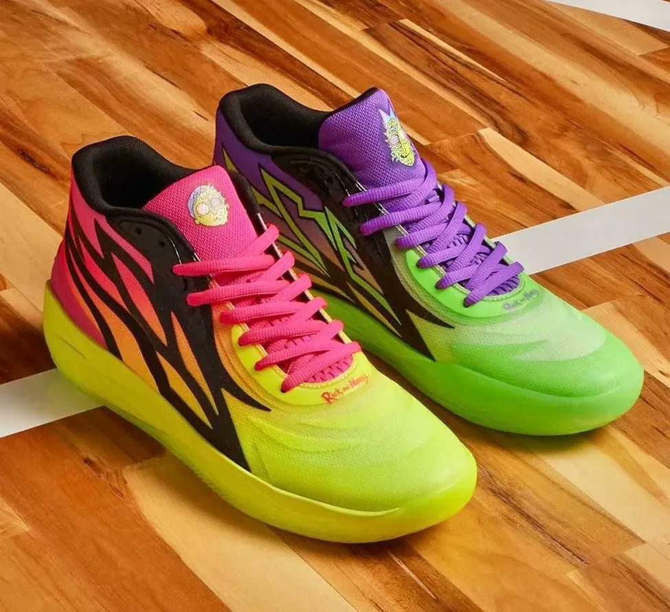 MarkLea91048906's tweet photo. Rick and Morty x Puma MB.02 "Elektro Green"

BUY HERE:😍😍 #tobi_twist #Rickflector #zflip4 #magikarp #SDCC2023 #fanartfriday  
Original: SneakerShouts https://t.co/LF1mZ4y92J