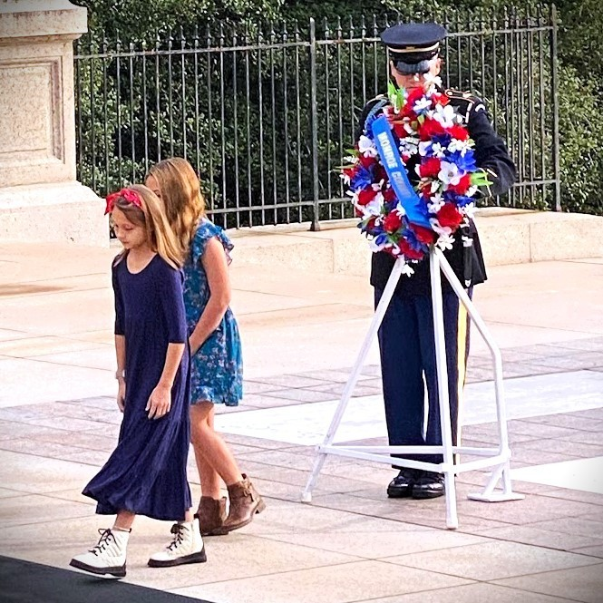 TGScottElem's tweet photo. A highlight of the 5th grade DC trip is always the Tomb of the Unknown Soldier, Arlington National Cemetery’s most iconic memorial. This year, Mary Ryan Bunt (TGS) and McKinley Sims (HES) had the honor of laying a wreath. Elijah Veal, HES,
Liam Cotton, KBS, also participated. https://t.co/XGhedXihiB