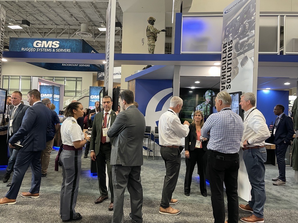 PSWaveRelay's tweet photo. Our team is thrilled to be at #AUSA2023 showcasing our #WaveRelay #MANET and #CloudRelay solutions for Distributed Mission Command.
We're located at Booth 8211 in Exhibit Hall E; so if you are in #WashingtonDC, stop by and chat with us.
#USArmy #AUSA https://t.co/bj5Za06JZR